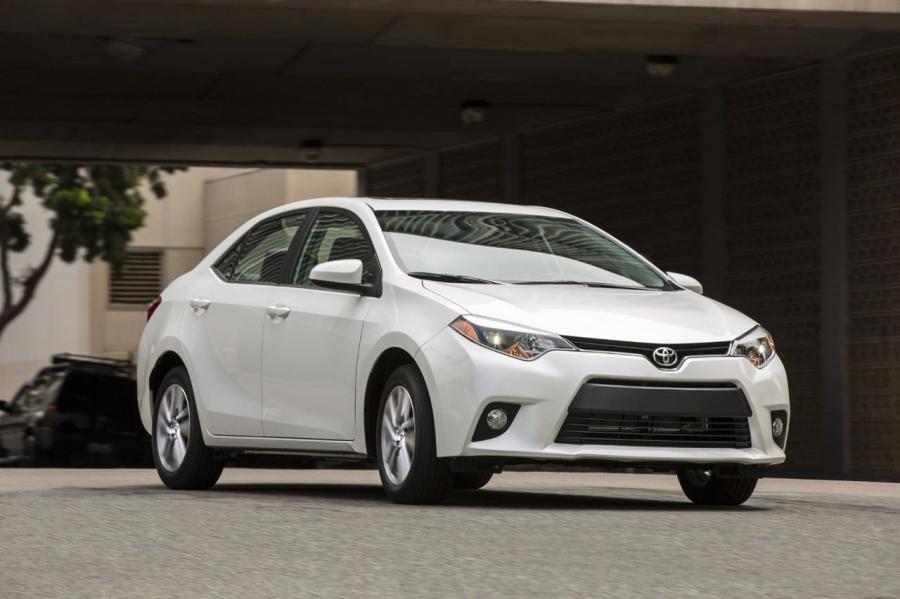  Toyota Corolla 2014 года  (фото 120 из 212)